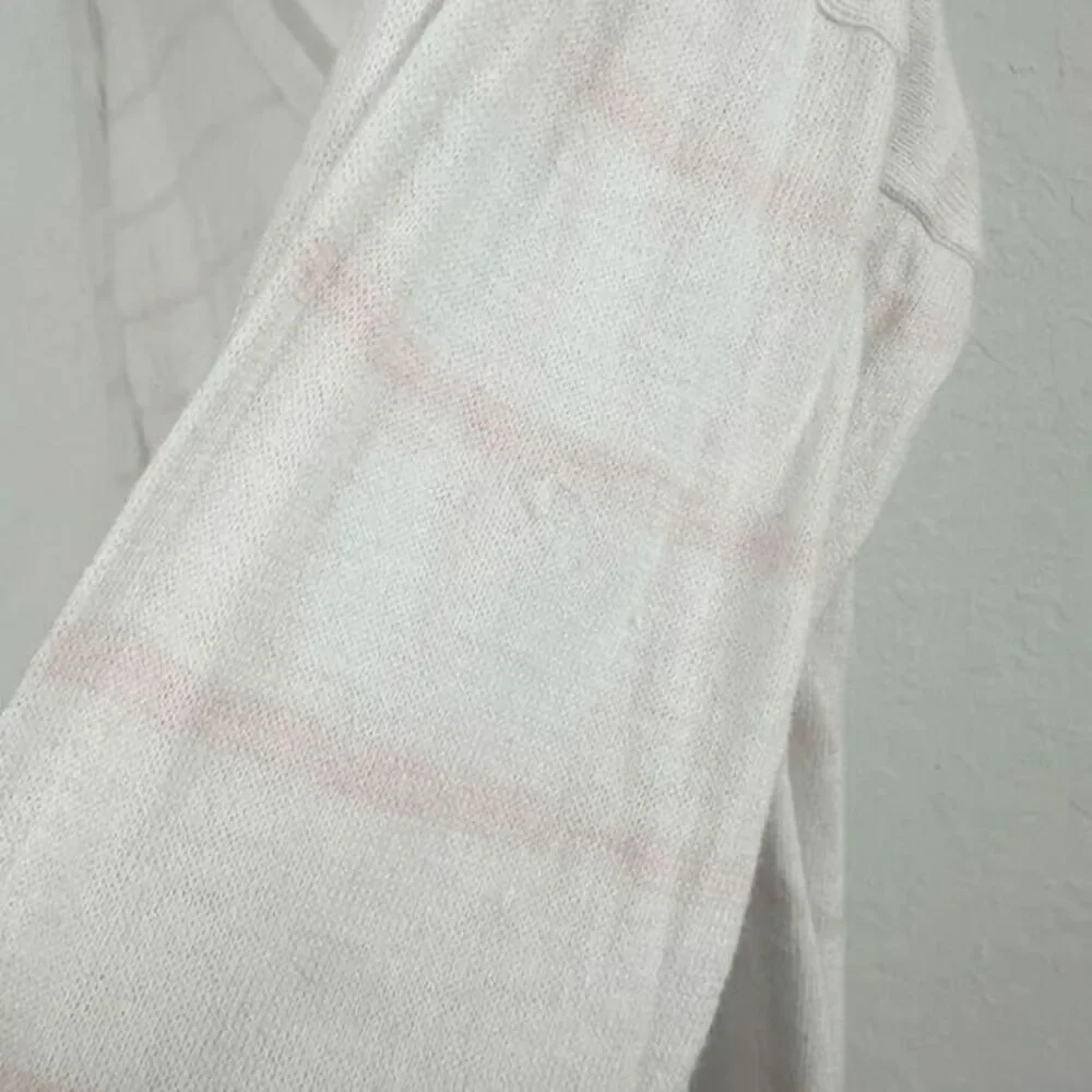 White + Warren Striped Print Silk V Neck Pullover Sweater White Pink Size Small‎ - Picture 8 of 10